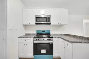 299 NW 43rd, Miami, FL 33127 - Photo 29