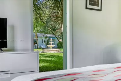 8824 NE 2nd Avenue #8824, El Portal, FL 33138 - Photo 15