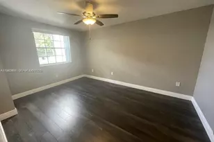 2811 N Oakland Forest Dr, Oakland Park, FL 33309 - Photo 15