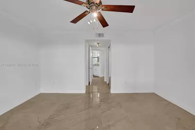 21300 San Simeon Way #P6, Miami, FL 33179 - Photo 9