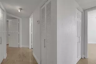 21300 San Simeon Way, Miami, FL 33179 - Photo 17