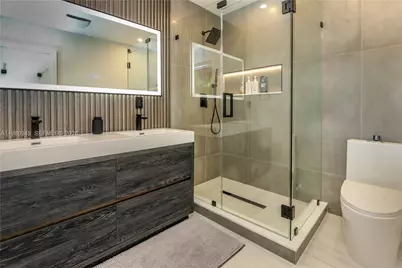 1628 Monroe St, Hollywood, FL 33020 - Photo 31