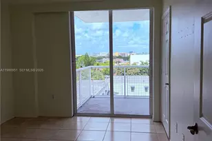 900 SW 8th St, Miami, FL 33130 - Photo 33