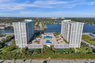 1201 S Ocean Dr, Hollywood, FL 33019 - Photo 43