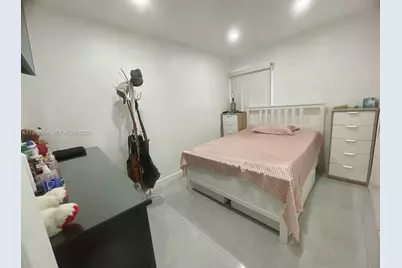 4518 NW 185th St, Miami Gardens, FL 33055 - Photo 13