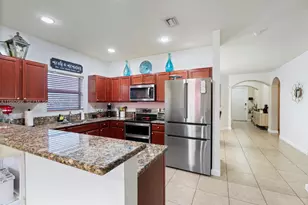 10389 SW 224th Terrace, Cutler Bay, FL 33190 - Photo 15