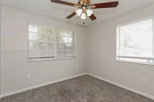 809 SW 8th Ave, Hallandale Beach, FL 33009 - Photo 11