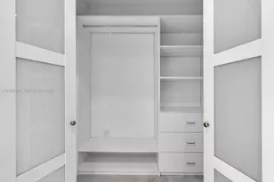 200 N Hibiscus Dr, Miami Beach, FL 33139 - Photo 31