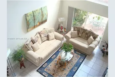 5273 NW 113th Ave, Doral, FL 33178 - Photo 3