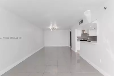 17890 W Dixie Hwy #501, North Miami Beach, FL 33160 - Photo 9