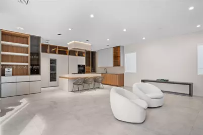 7453 NW 100th Ct, Doral, FL 33178 - Photo 13