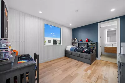 7453 NW 100th Ct, Doral, FL 33178 - Photo 21