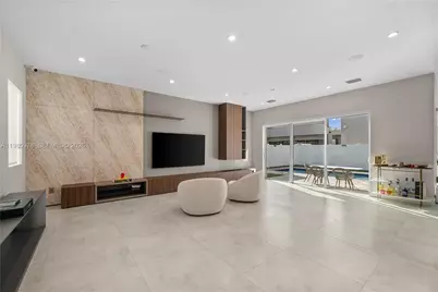 7453 NW 100th Ct, Doral, FL 33178 - Photo 19