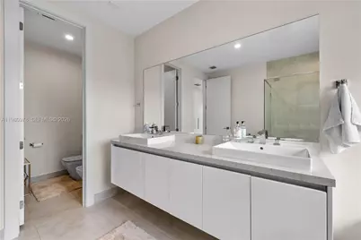 7453 NW 100th Ct, Doral, FL 33178 - Photo 35