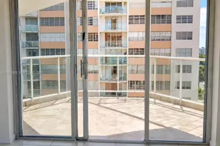 16740 NE 9th Ave, North Miami Beach, FL 33162 - Photo 11
