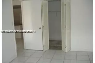 16740 NE 9th Ave, North Miami Beach, FL 33162 - Photo 5