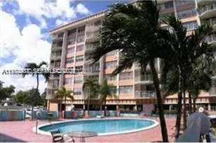16740 NE 9th Ave, North Miami Beach, FL 33162 - Photo 19