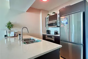 333 NE 24th St, Miami, FL 33137 - Photo 7