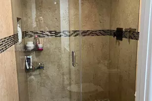 13715 Kendale Lakes Cir, Miami, FL 33183 - Photo 33