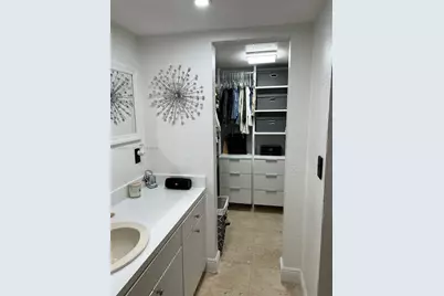 13715 Kendale Lakes Cir #A-304, Miami, FL 33183 - Photo 7