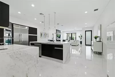 606 NE 14th Ave, Fort Lauderdale, FL 33304 - Photo 9