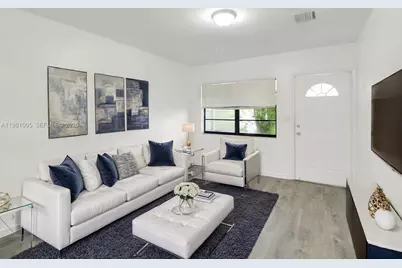 715 NE 92nd St, Miami Shores, FL 33138 - Photo 13