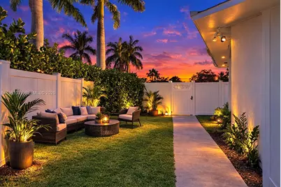 715 NE 92nd St, Miami Shores, FL 33138 - Photo 11