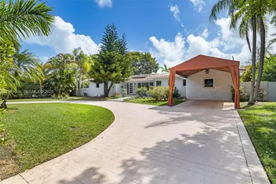 1014 Jefferson St, Hollywood, FL 33019 - Photo 3