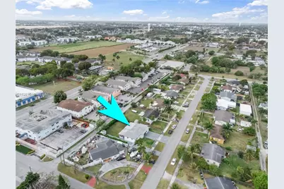 1570 NE 9th St, Homestead, FL 33033 - Photo 47