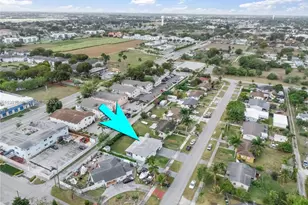 1570 NE 9th St, Homestead, FL 33033 - Photo 47