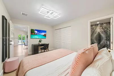14481 SW 161st St, Miami, FL 33177 - Photo 9