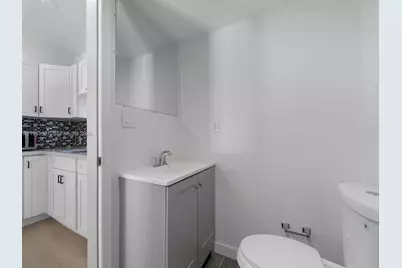 252 E 36th St, Hialeah, FL 33013 - Photo 39