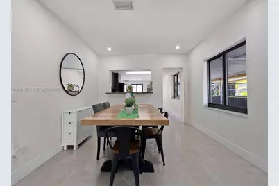 252 E 36th St, Hialeah, FL 33013 - Photo 23
