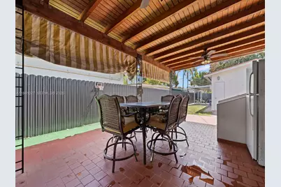 252 E 36th St, Hialeah, FL 33013 - Photo 31