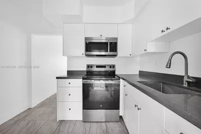 14600 NE 14th Ave #1, Miami, FL 33161 - Photo 5