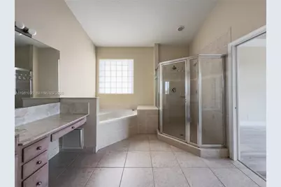 12490 Shoreline Dr, Wellington, FL 33414 - Photo 13