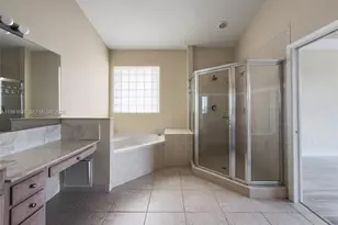 12490 Shoreline Dr, Wellington, FL 33414 - Photo 13