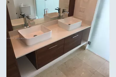 601 NE 27th St #1906, Miami, FL 33137 - Photo 17