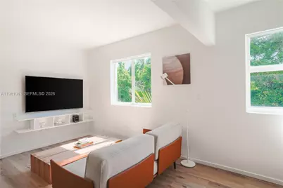 136 NE 46th St #3, Miami, FL 33137 - Photo 5