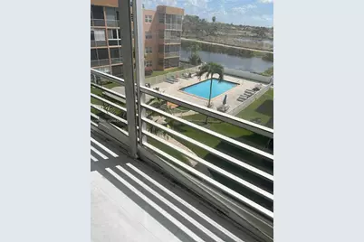 3048 E Sunrise Lakes Dr #411, Sunrise, FL 33322 - Photo 1