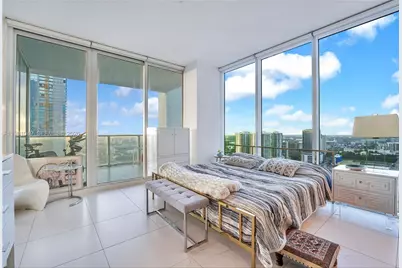 1040 Biscayne Blvd #3306, Miami, FL 33132 - Photo 21