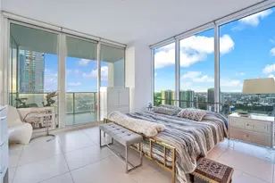 1040 Biscayne Blvd, Miami, FL 33132 - Photo 21