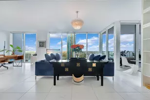 1040 Biscayne Blvd, Miami, FL 33132 - Photo 11