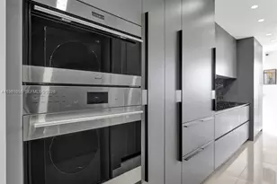 20281 E Country Club Dr, Aventura, FL 33180 - Photo 31