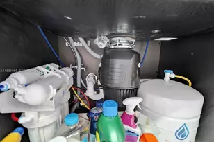 20281 E Country Club Dr, Aventura, FL 33180 - Photo 37