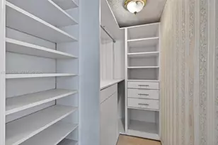 8065 SW 107th Ave, Miami, FL 33173 - Photo 23