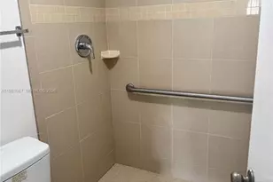 9400 Lime Bay Blvd, Tamarac, FL 33321 - Photo 15