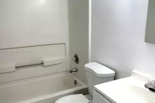 15231 SW 80th St, Miami, FL 33193 - Photo 13