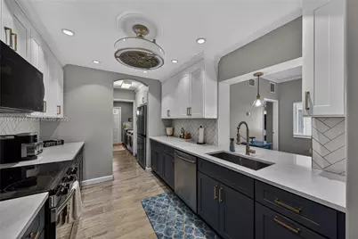 2161 NE 62nd Ct, Fort Lauderdale, FL 33308 - Photo 13