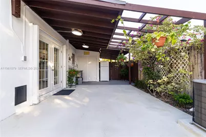 19600 Gulfstream Rd, Cutler Bay, FL 33157 - Photo 29